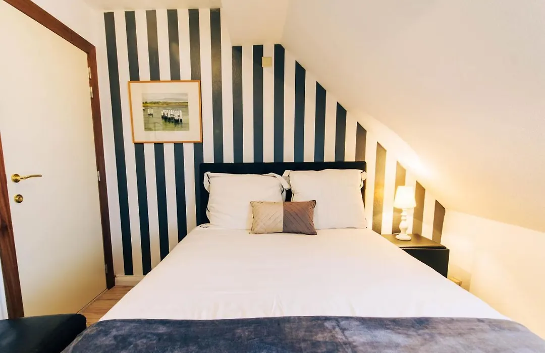 Boutique Hotel Joli Bois-1